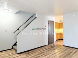 featured image of 234 Engadine Ct Sw #B4