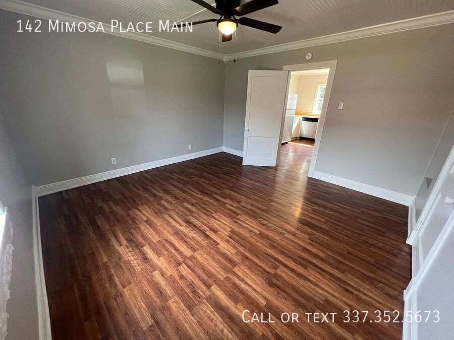 142 Mimosa Pl - Photo 3 of 11