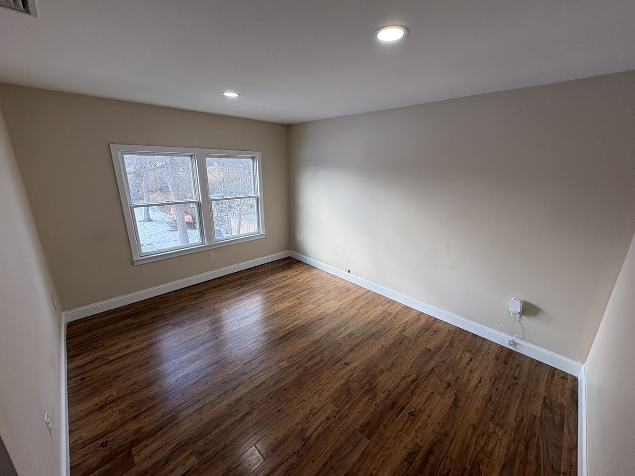 60 Lynbrook Drive - Photo 6 of 9