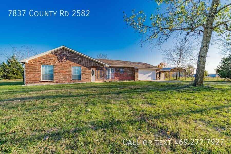 7837 County Road 2582 - Photo 2 of 39