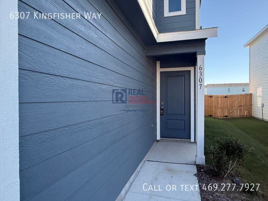 6307 Kingfisher Way - Photo 2 of 23