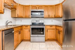 1005 Lincoln St #D2 - Photo 1 of 1