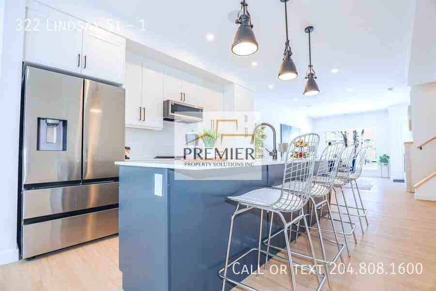 322 Lindsay St #1 - Photo 2 of 11