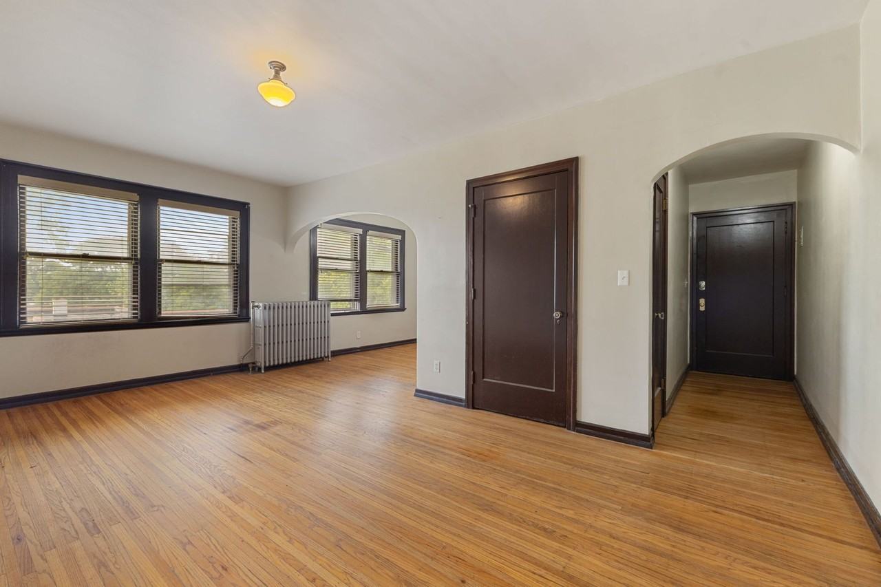 Butler Place Apartments - Photo 4 of 29