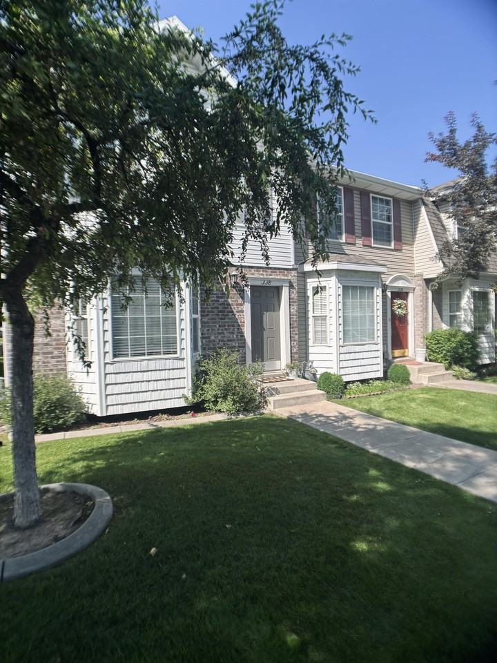 338 Spring Creek Pkwy #1 - Photo 3 of 30