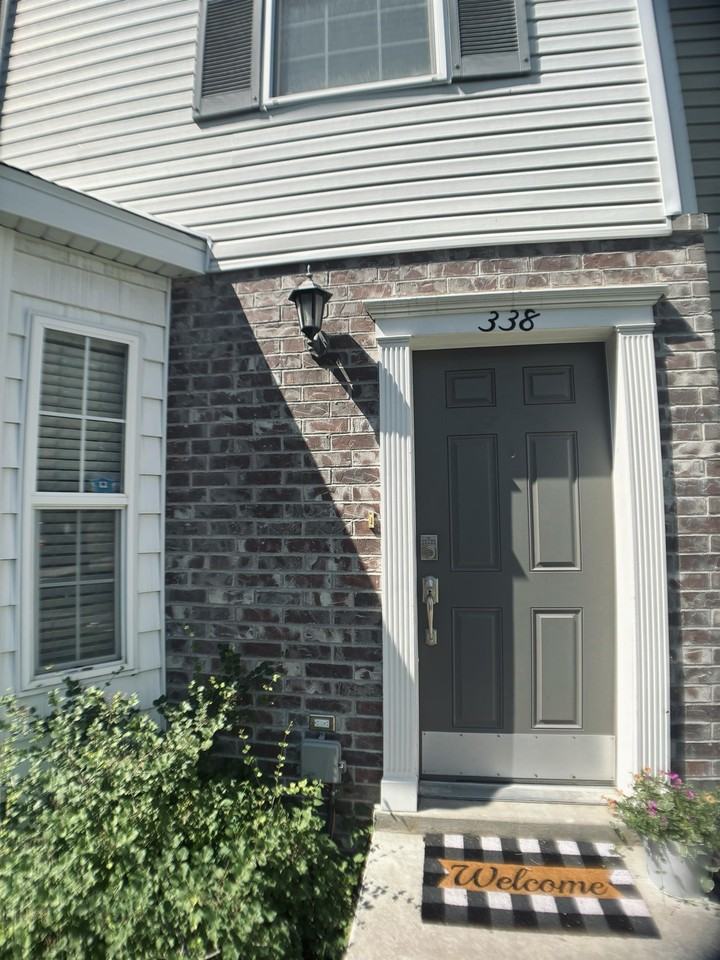 338 Spring Creek Pkwy #1 - Photo 4 of 30