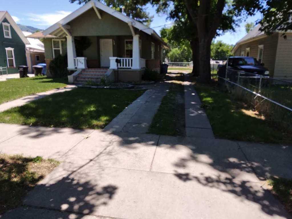 266 E 200 S - Photo 2 of 34