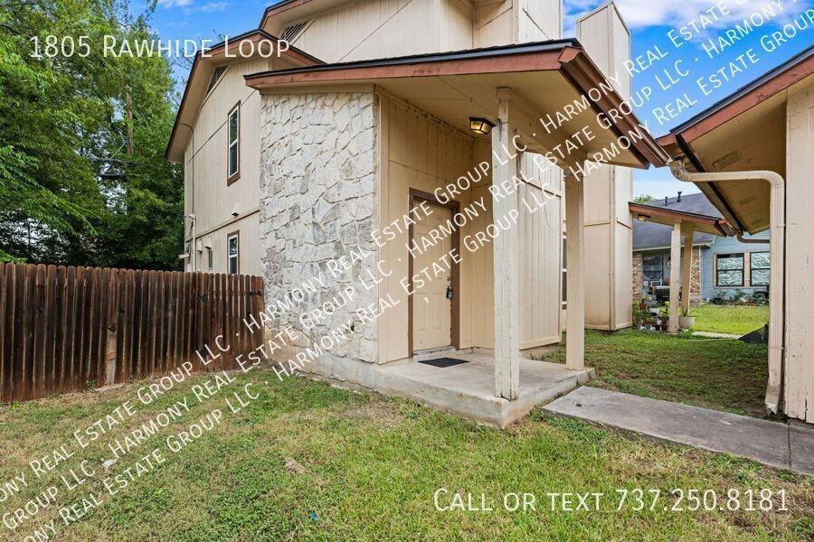 1805 Rawhide Loop - Photo 4 of 31