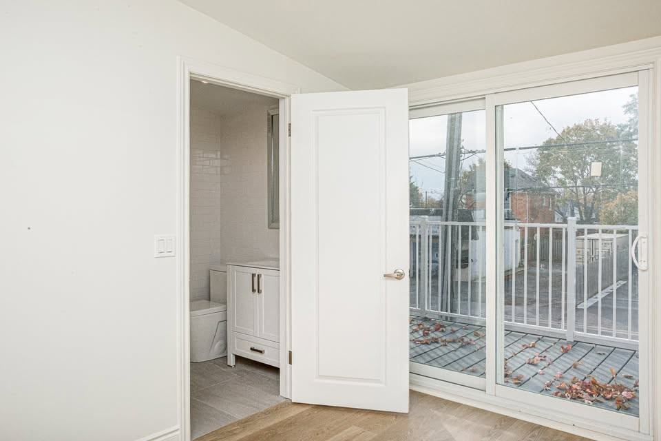 15 McDonald Avenue #4 - Photo 5 of 13