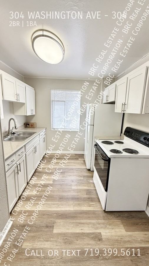 304 Washington Ave #304 - Photo 7 of 19