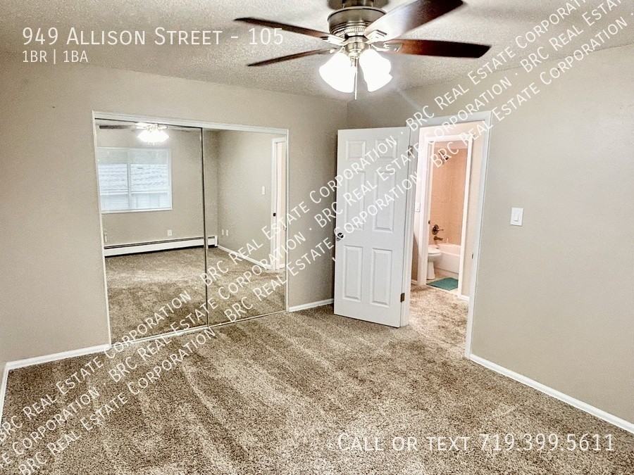 949 Allison St #105 - Photo 3 of 8