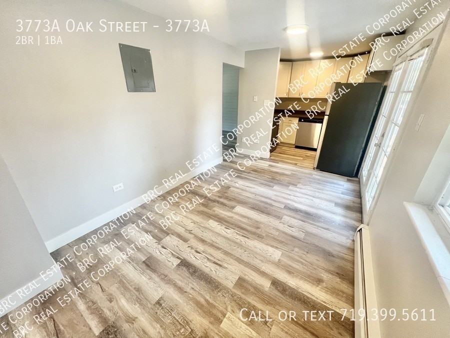 3773A Oak St #3773A - Photo 6 of 18