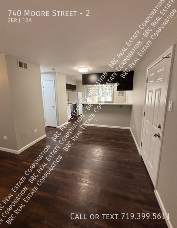 740 Moore St #2 - Photo 4 of 10