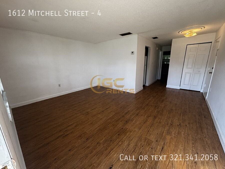 1612 Mitchell St #4 - Photo 2 of 9