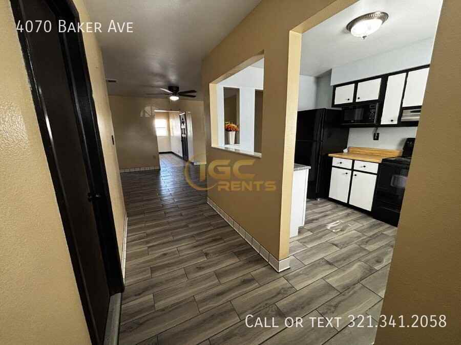 4070 Baker Ave - Photo 2 of 13