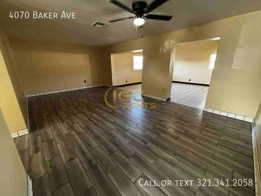 4070 Baker Ave - Photo 5 of 13