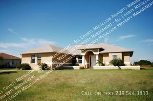 390 Palomar Ave - Photo 1 of 1