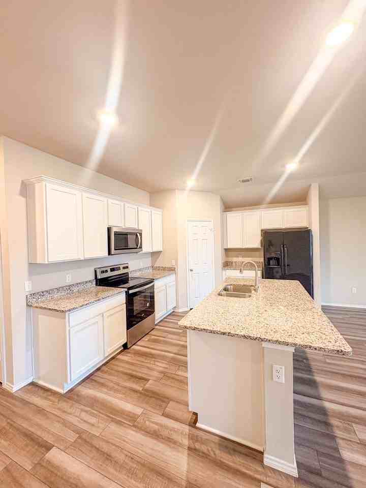 8713 Cantera Ridge Rd - Photo 3 of 16