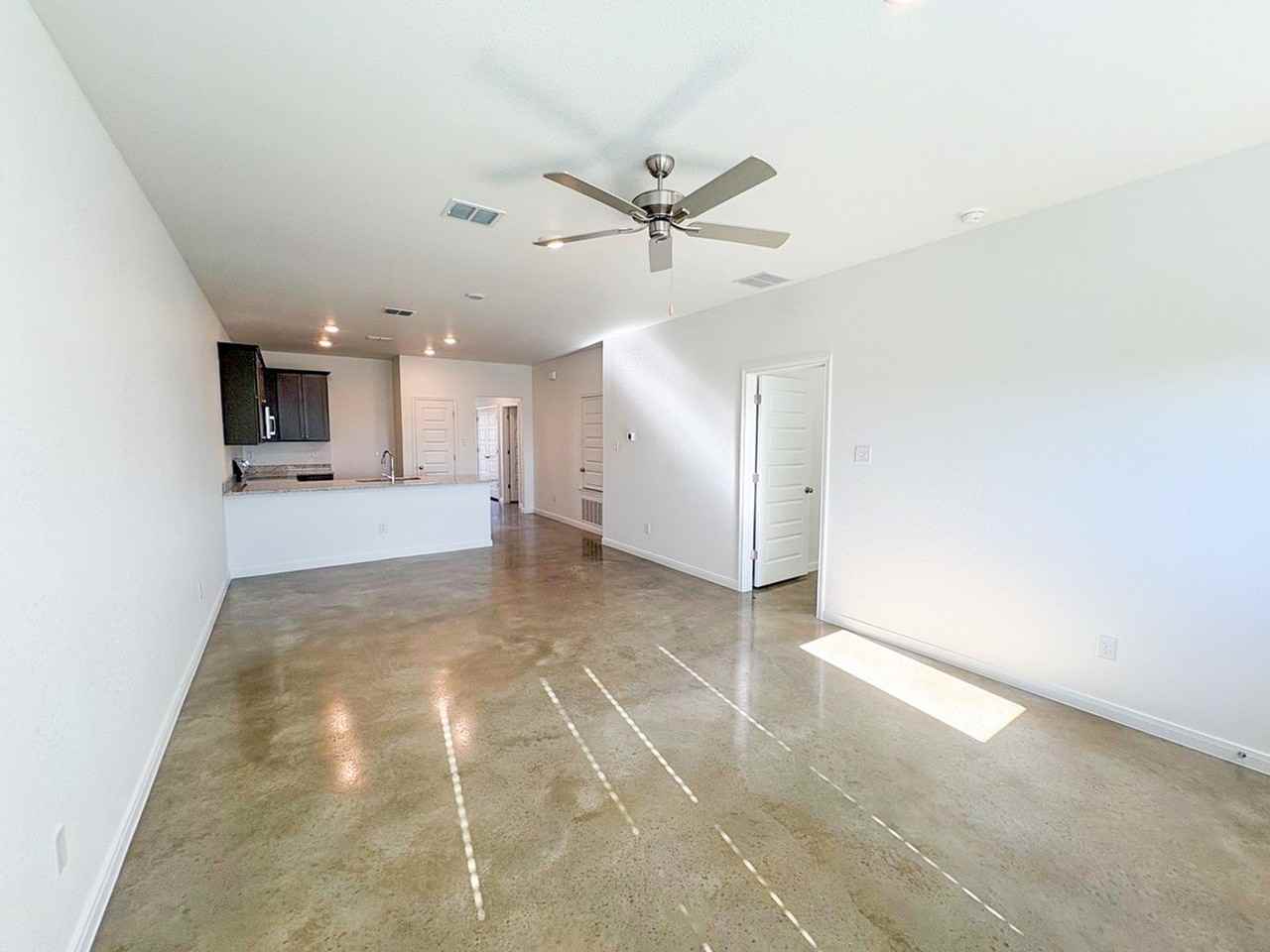 2917 Quail Ridge Ln #B - Photo 2 of 13