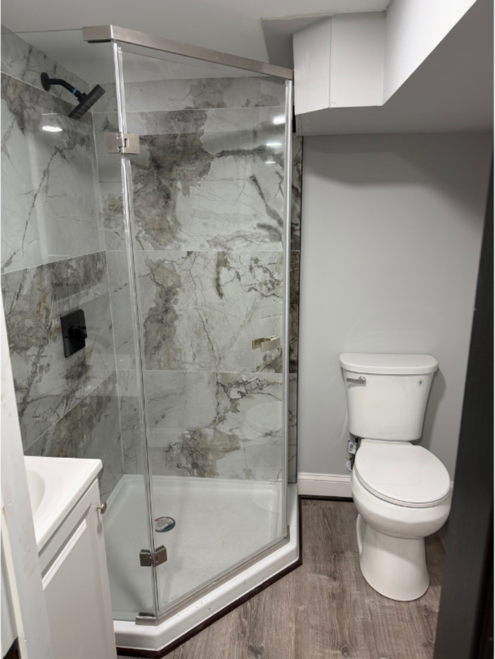 1927 Harlem Ave - Photo 4 of 10