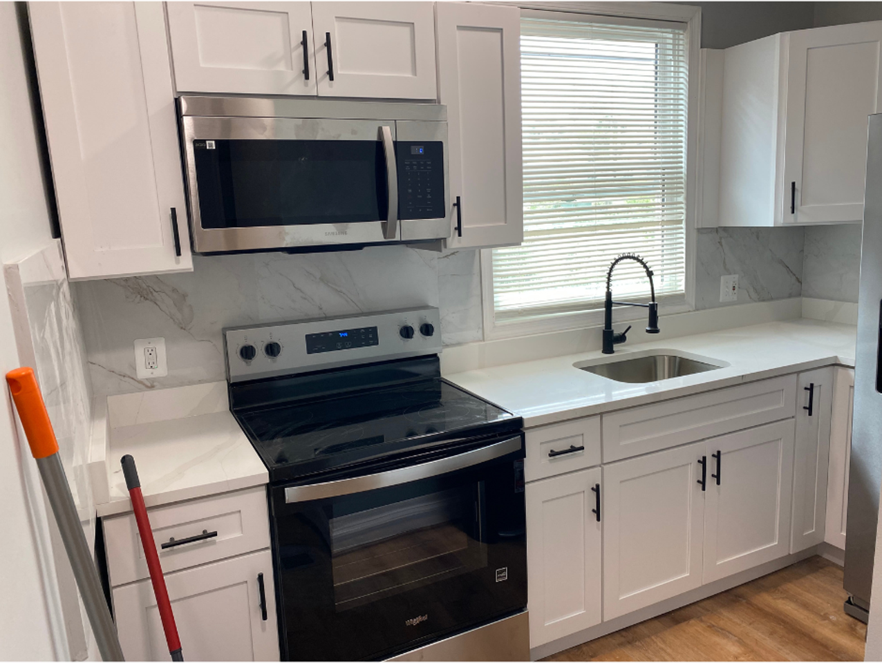 3412 3412 Gwynns Falls Parkway AVAILABLE $550 #1C - Photo 4 of 12