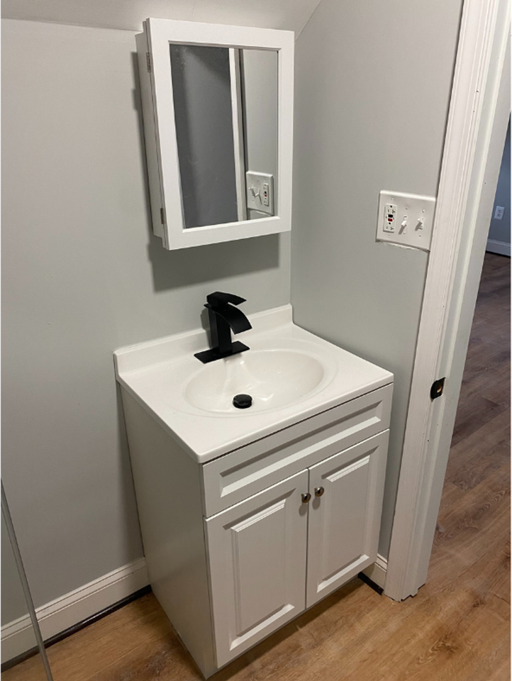 3412 3412 Gwynns Falls Parkway AVAILABLE $550 #1C - Photo 7 of 12