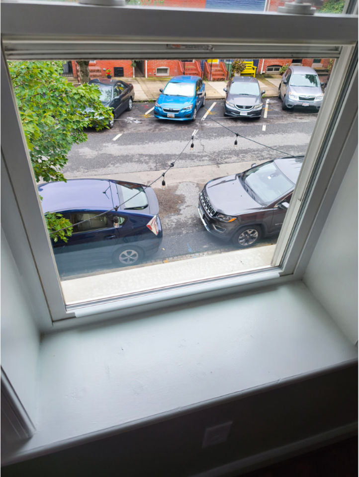 1932 Bank St #3A - Photo 6 of 34