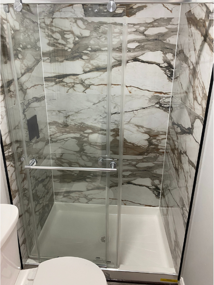 210 N Mount St - Photo 3 of 10