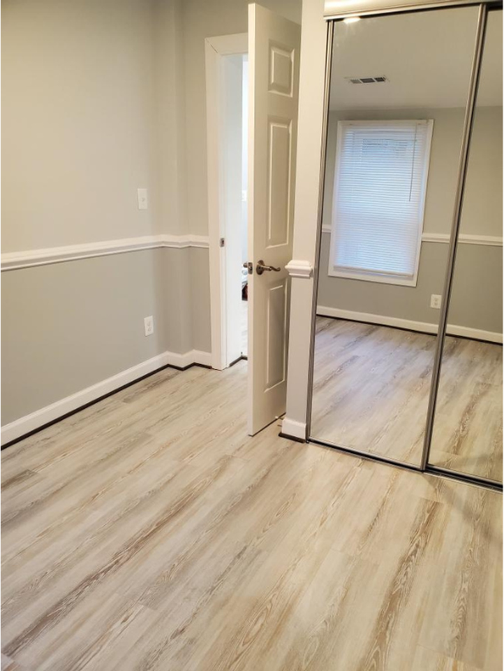 3247 Magnolia Ave #C - Photo 6 of 30