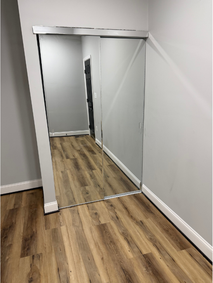 3113 Presbury St - Photo 2 of 9