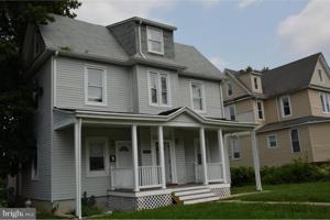 featured image of 4004 Belvieu Ave #4