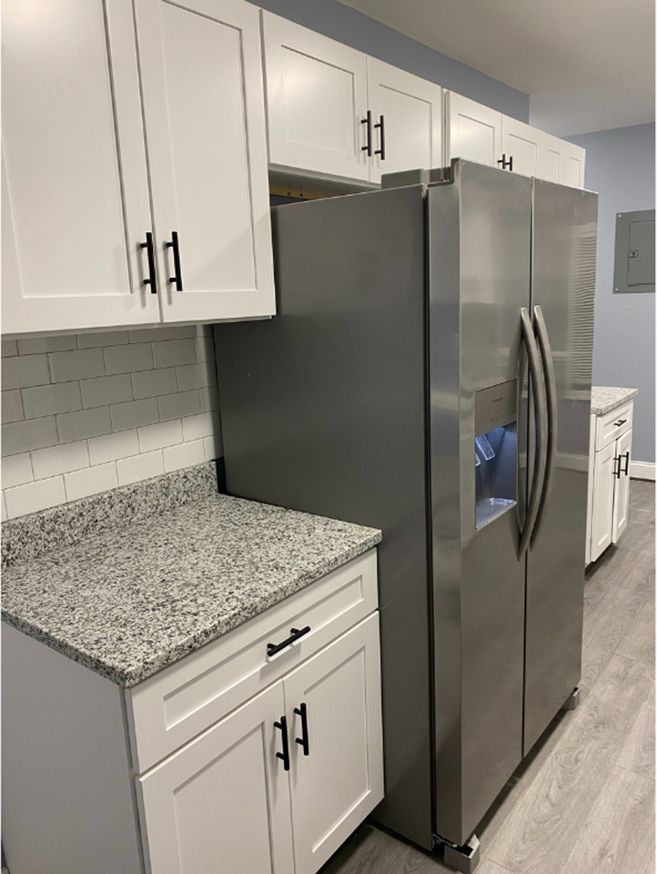 6504 Armstrong Ave - Photo 6 of 34