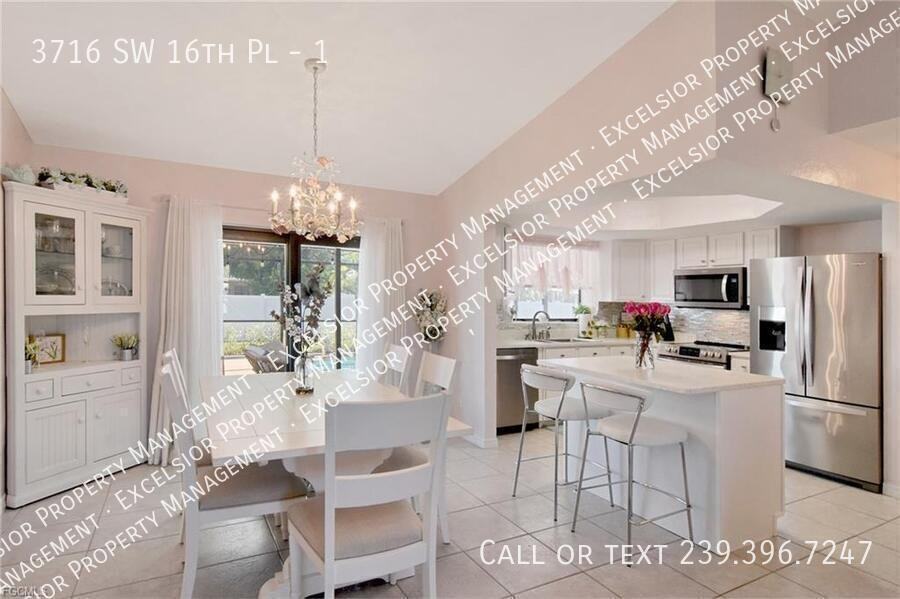 3716 Sw 16th Pl #1 - Photo 2 of 32