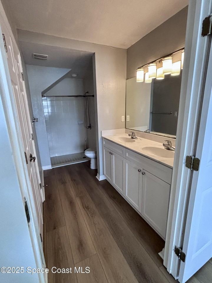 100 Colibri Way #100-102 - Photo 3 of 16