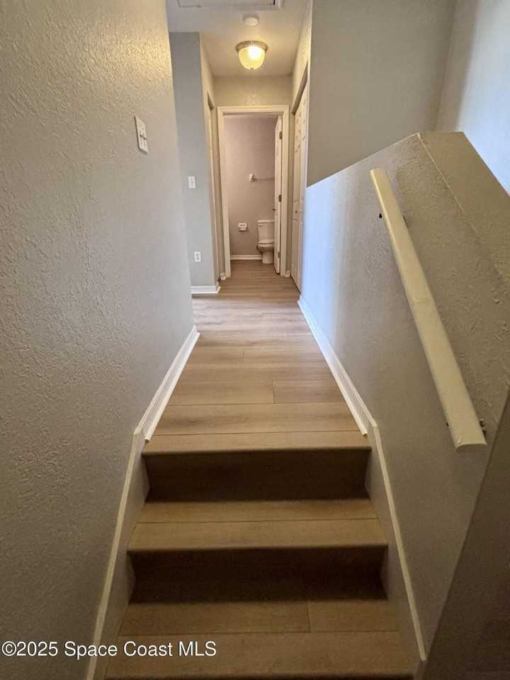 100 Colibri Way #100-102 - Photo 4 of 16