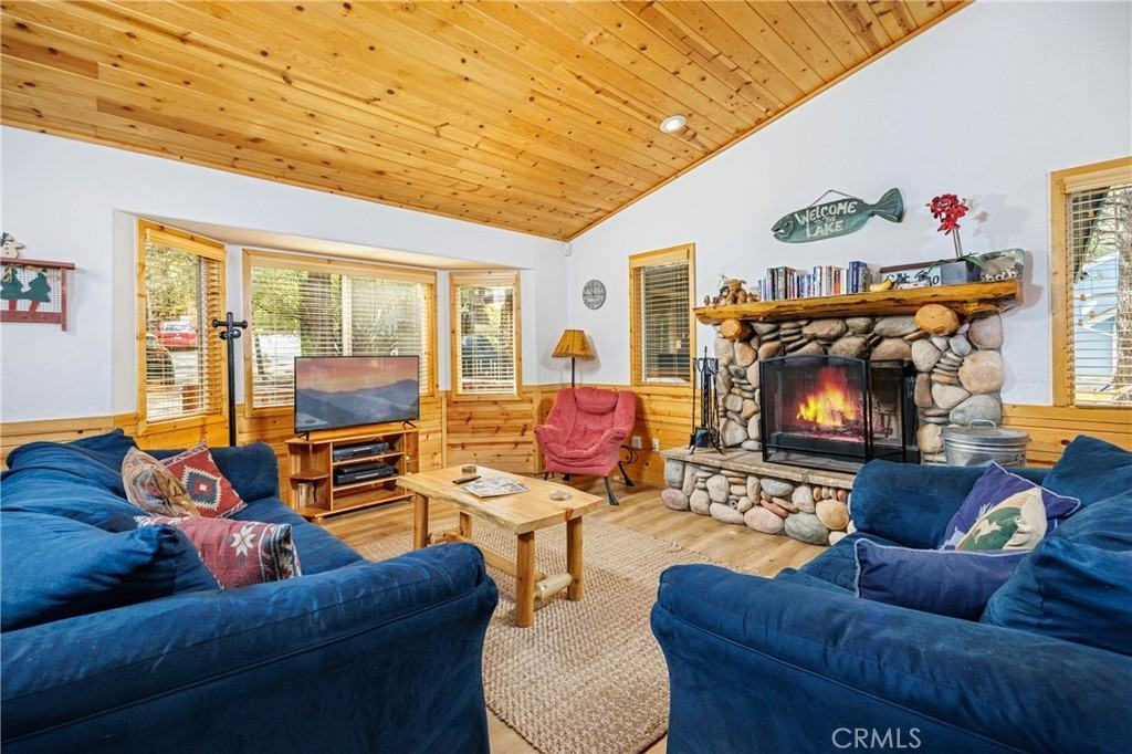 517 Sugarloaf Blvd #517 - Photo 5 of 19