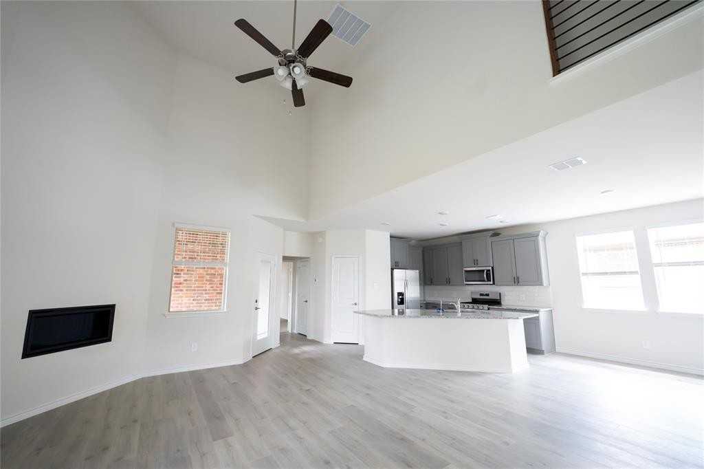 1800 Bleriot Ct #1800 - Photo 4 of 34