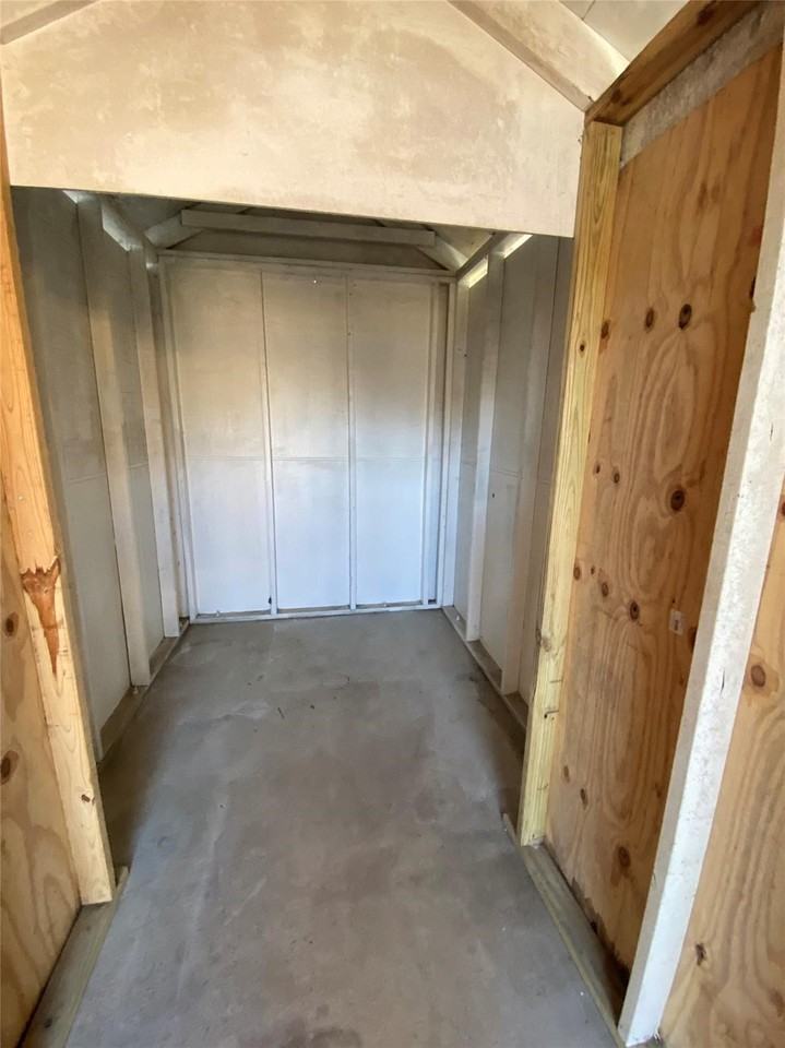 807 8th St #807 - Photo 7 of 14