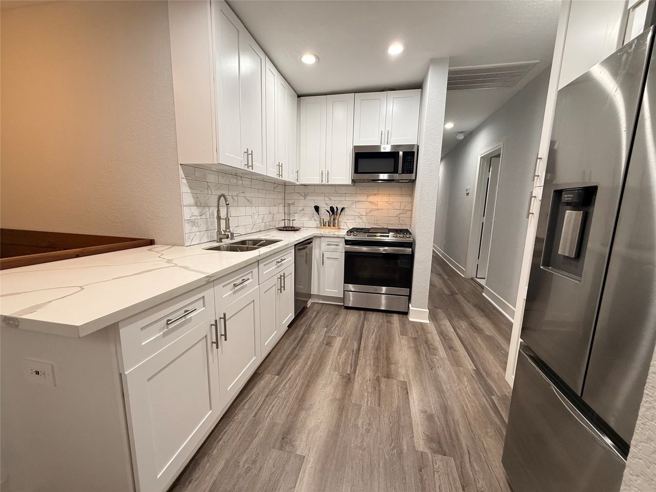 7334 Texas St #7334 - Photo 4 of 6