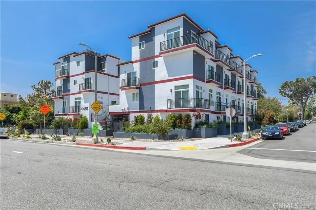 4461 Tujunga Ave #4461-102 - Photo 4 of 50