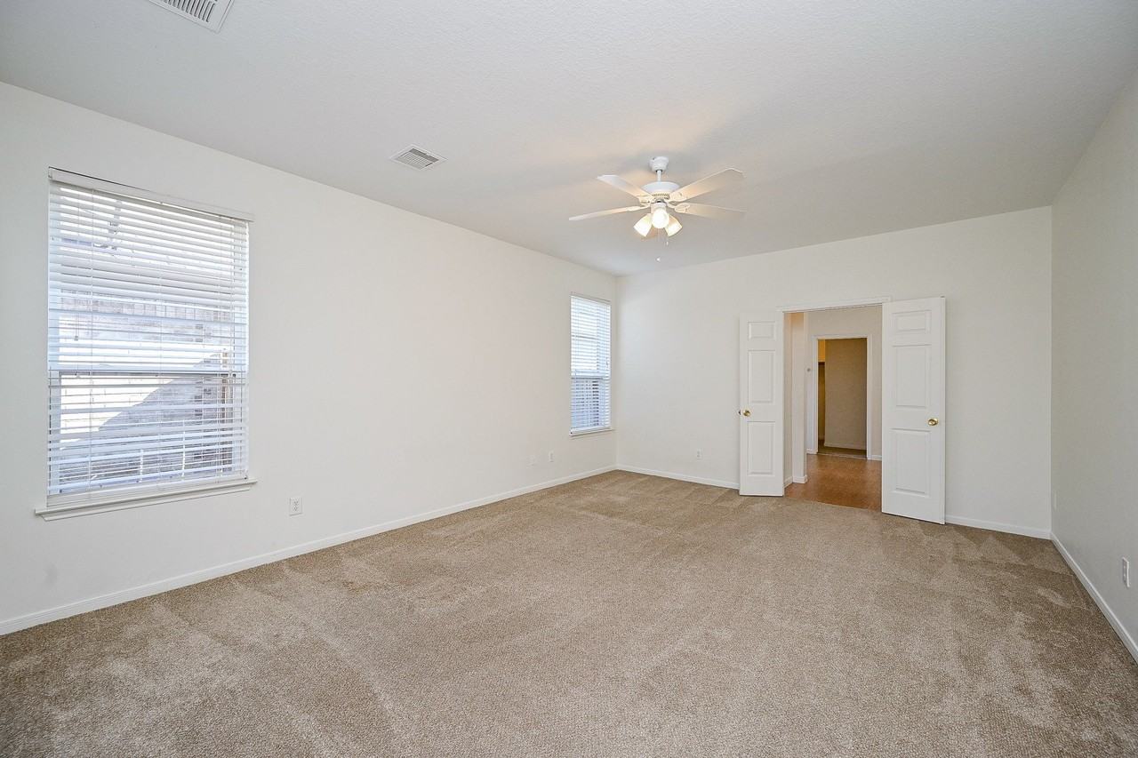 4922 Kale Garden Ct #4922 - Photo 5 of 20