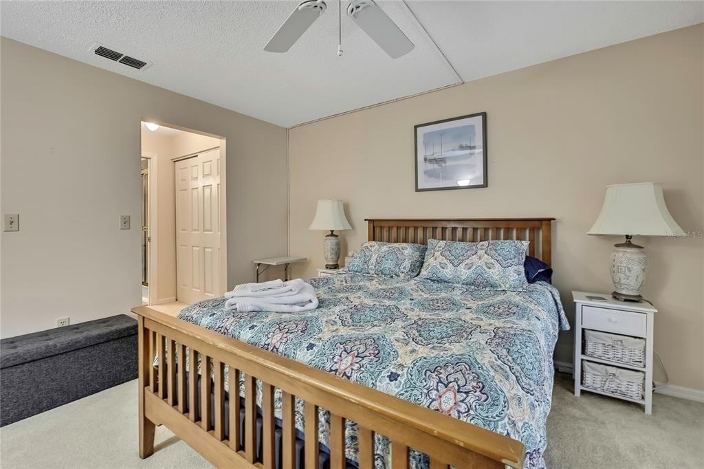 9135 Lingrove Rd #9135 - Photo 4 of 38