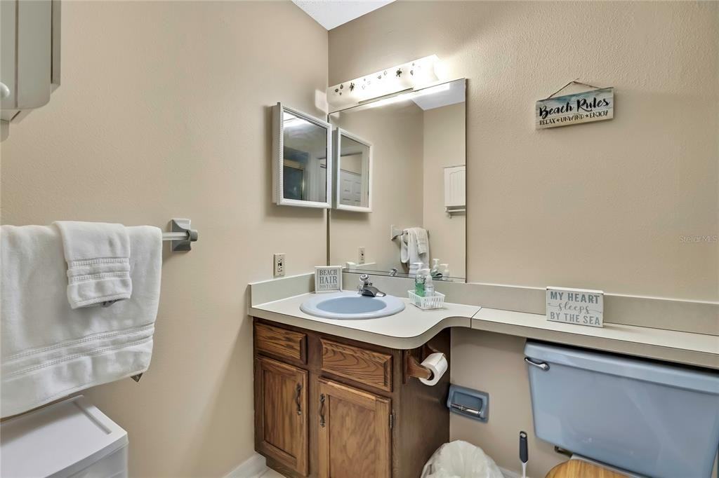 9135 Lingrove Rd #9135 - Photo 5 of 38