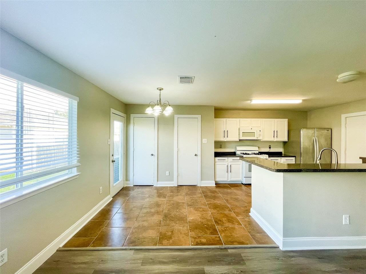 11913 Longwood Garden Way #11913 - Photo 5 of 26