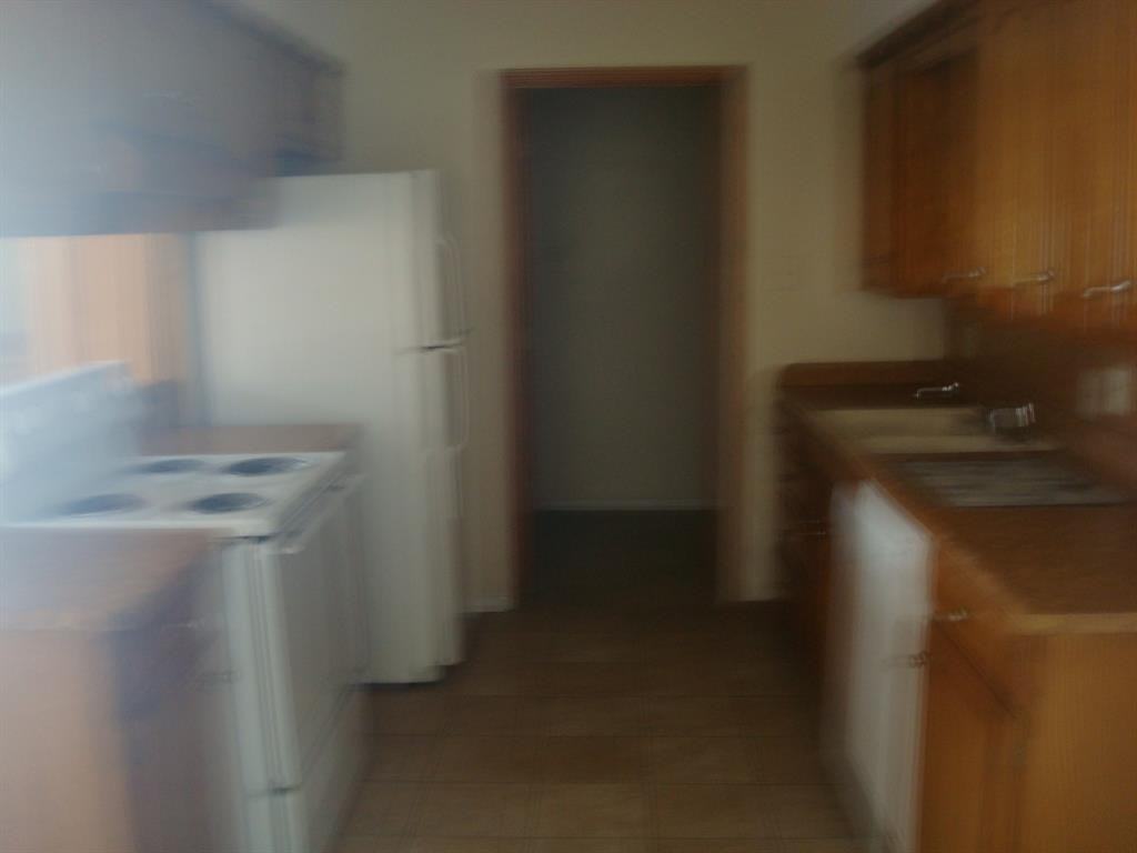 615 E Renfro St #615 - Photo 5 of 9