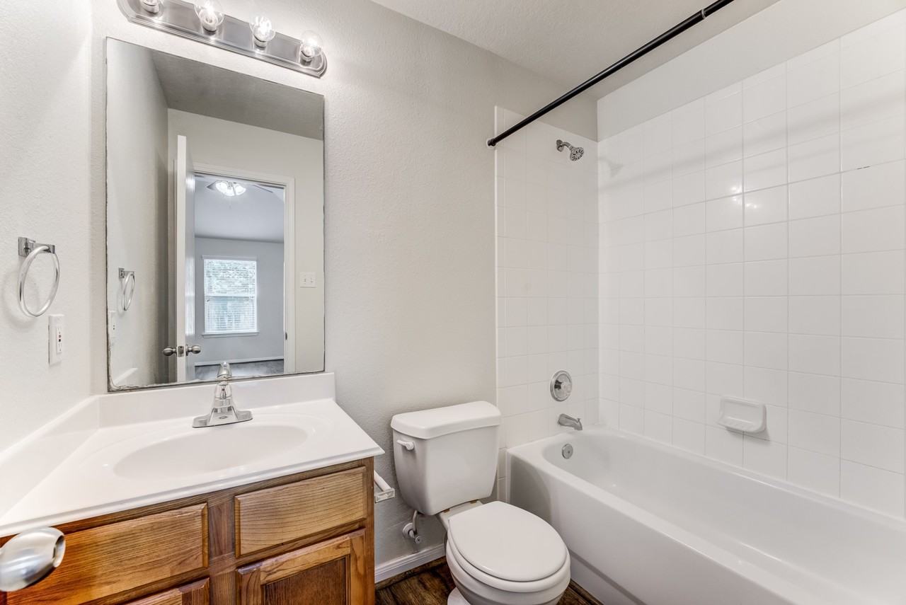 13000 Lazy Ln #13000 - Photo 3 of 26