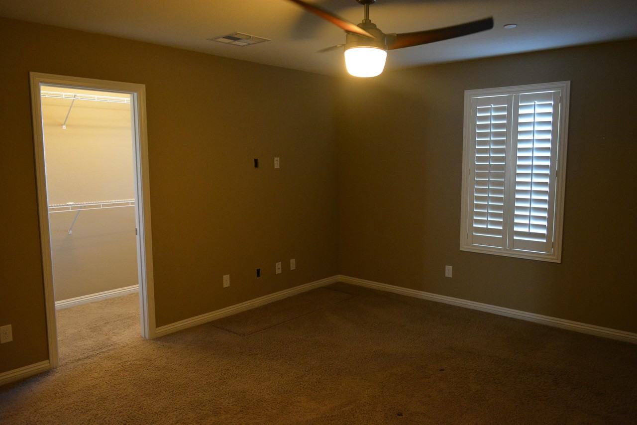 3013 Camino Sereno Ave #1 - Photo 3 of 22