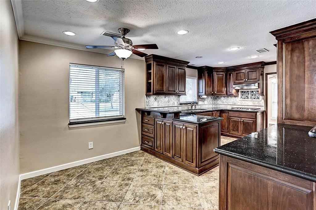 6031 Cerritos Dr #6031 - Photo 2 of 29