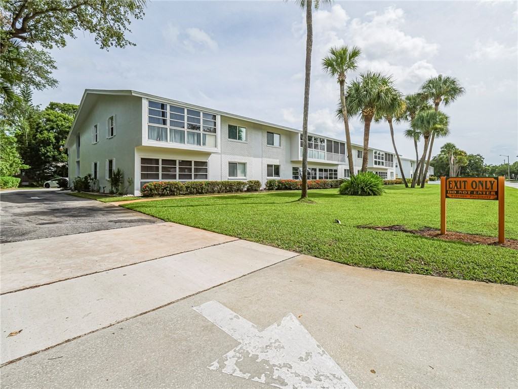 600 Royal Palm Blvd #6001A - Photo 3 of 34