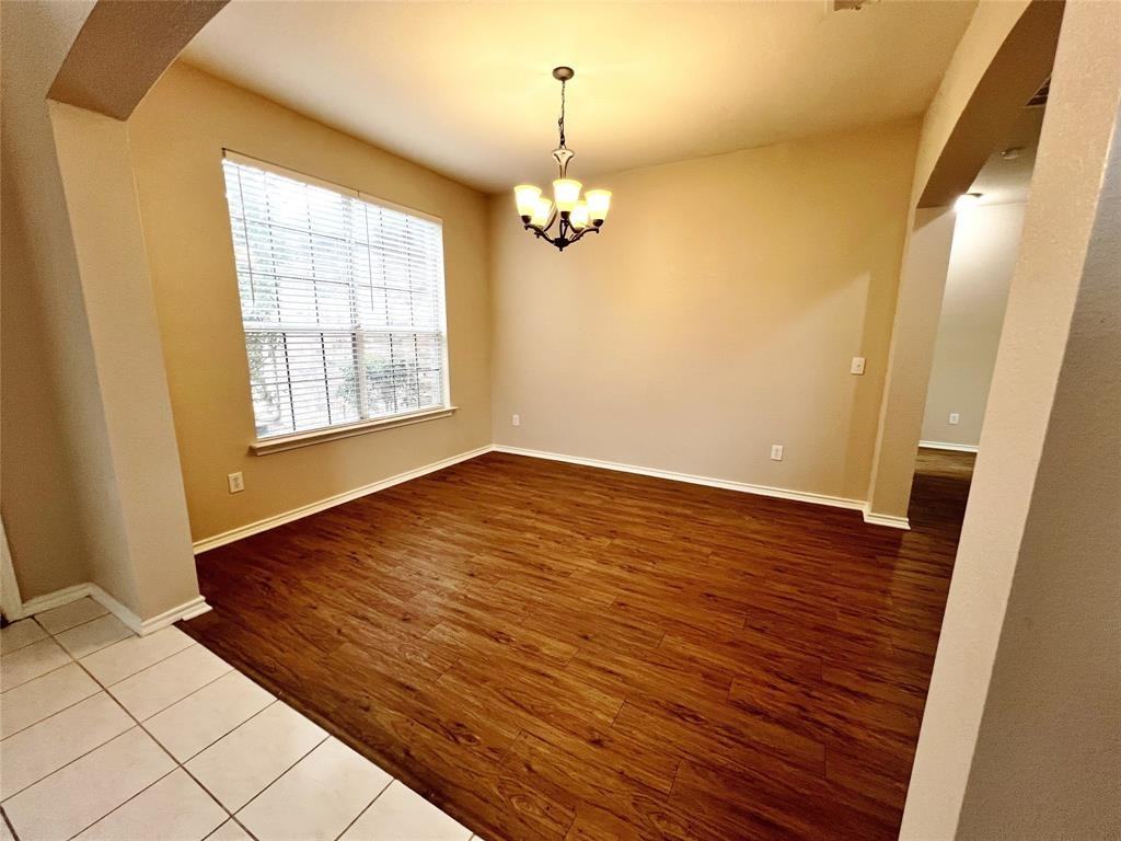 1502 Nightingale Ln #1502 - Photo 6 of 13